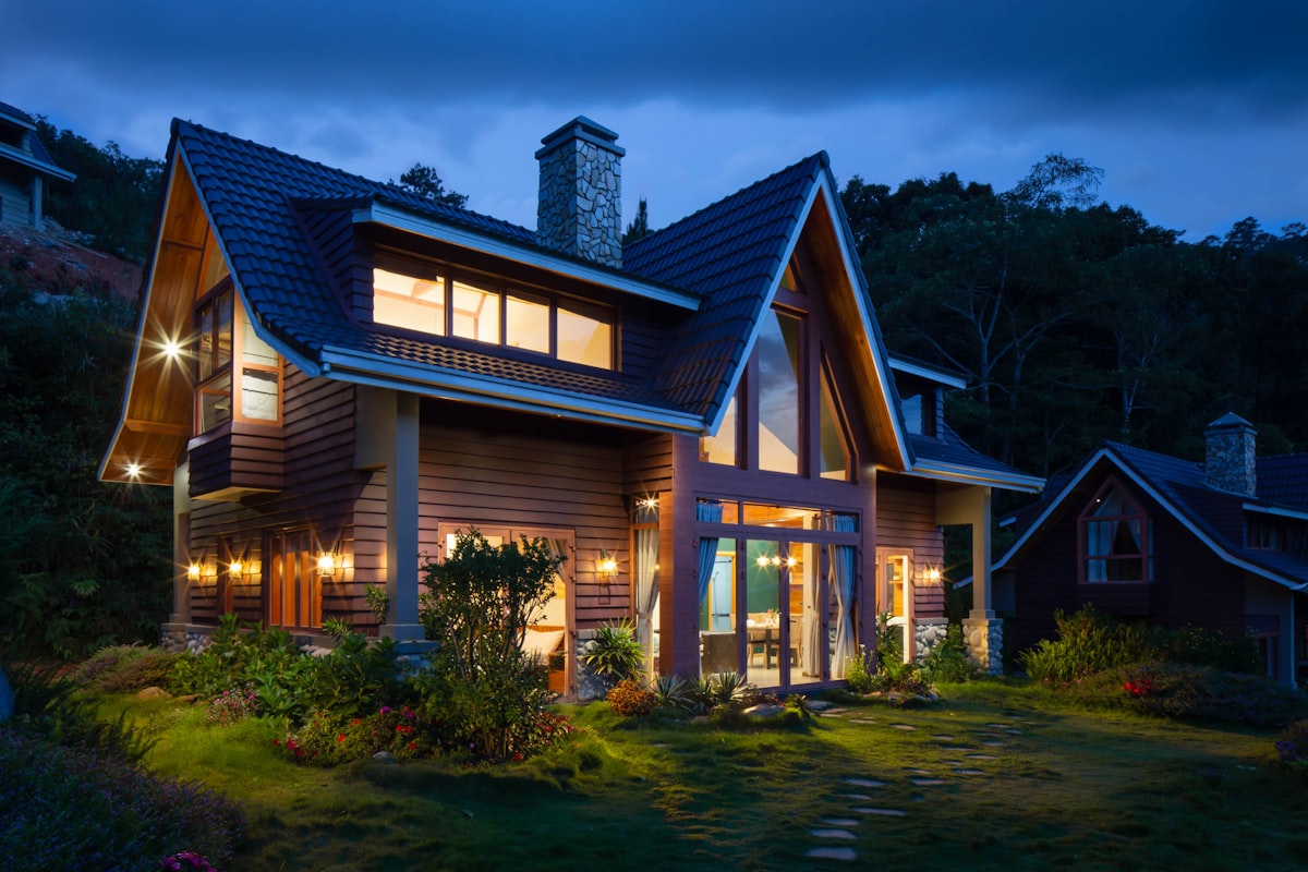 What Raises Your Home Insurance Premium in Ontario (and How to Lower It)